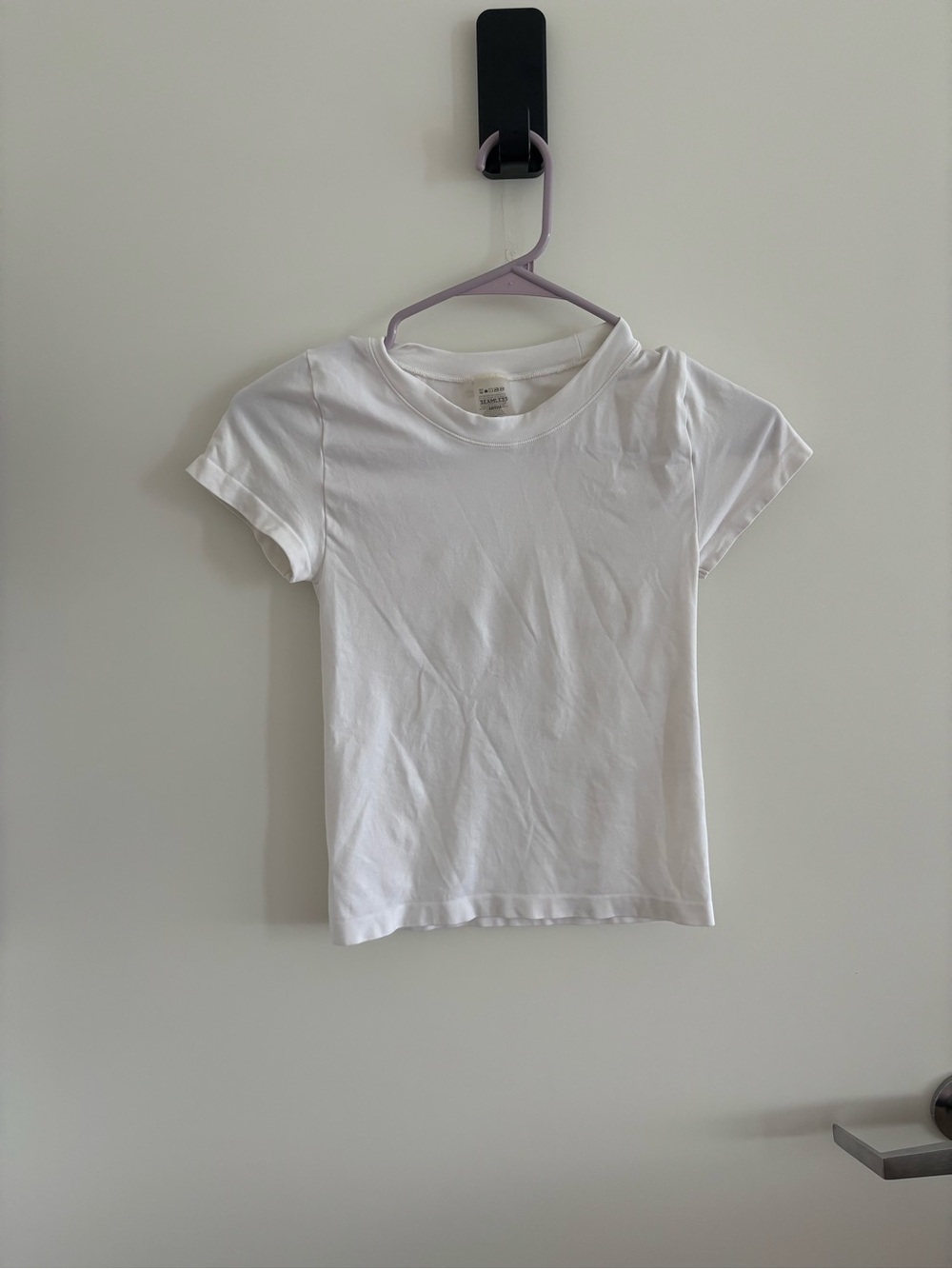 Aritzia Seamless White Top